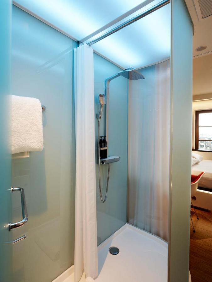 Hotel citizenM Ginevra Esterno foto