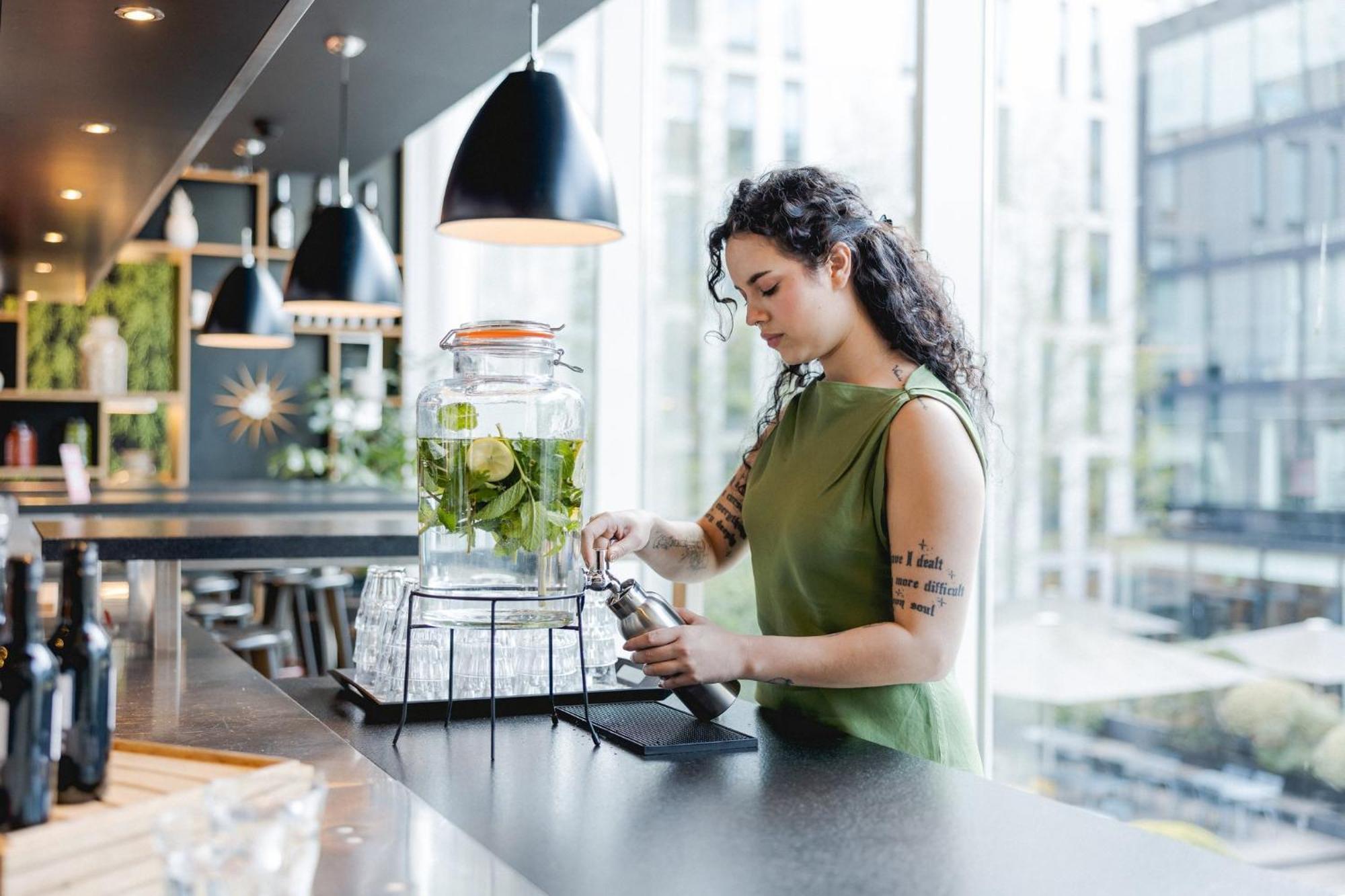 Hotel citizenM Ginevra Esterno foto